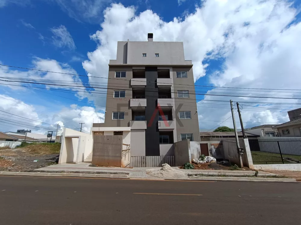 Apartamento à venda com 2 quartos, 100m² - Foto 1