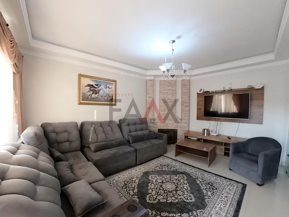 Sobrado, 5 quartos, 322 m² - Foto 1