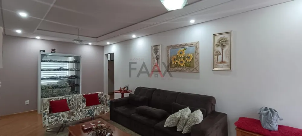 Sobrado, 3 quartos, 390 m² - Foto 2