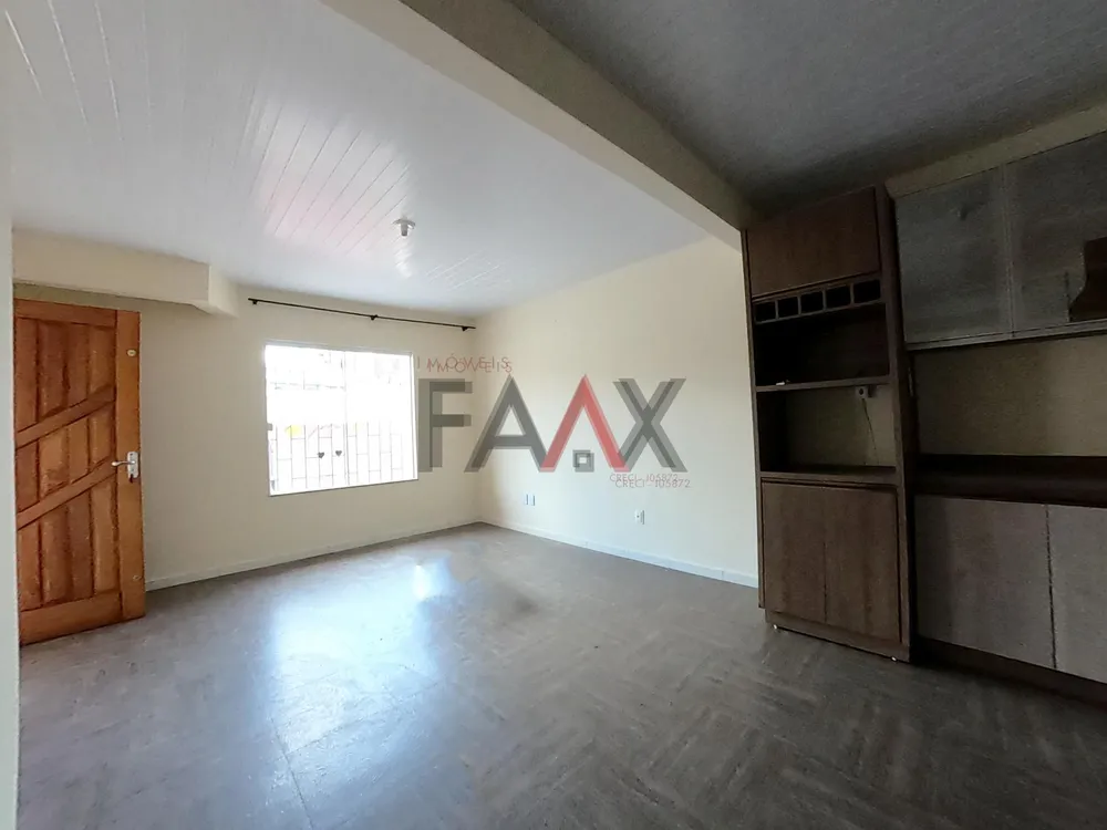 Casa, 2 quartos, 206 m² - Foto 1