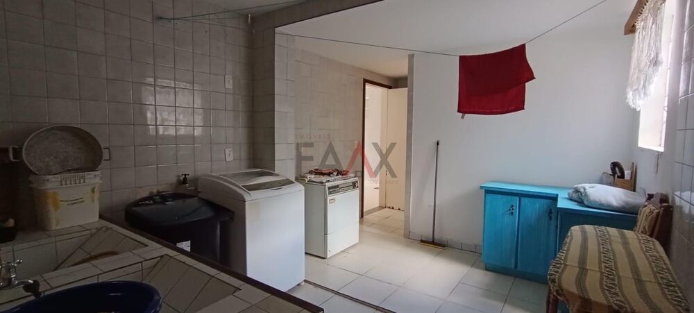 Sobrado para alugar com 5 quartos, 470m² - Foto 4