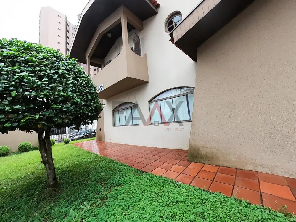 Sobrado, 5 quartos, 362 m² - Foto 1