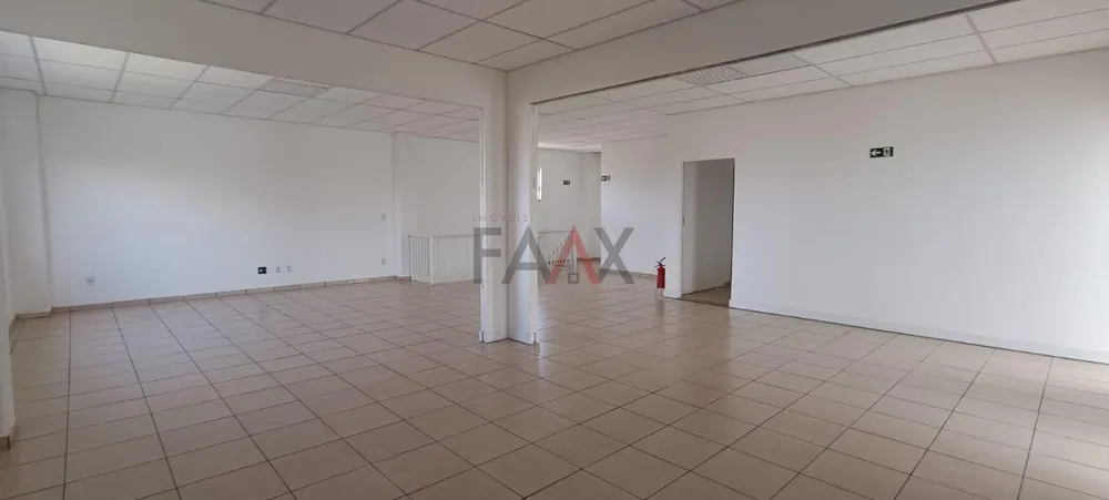 Sala-Conjunto, 330 m² - Foto 2