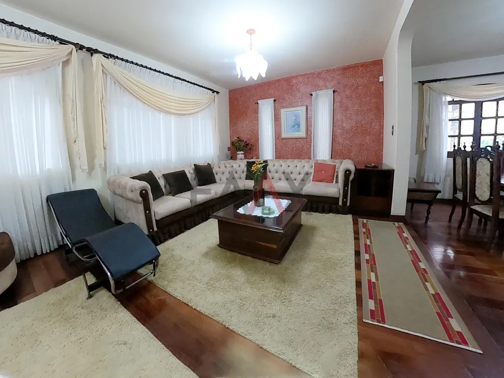 Sobrado, 5 quartos, 362 m² - Foto 1