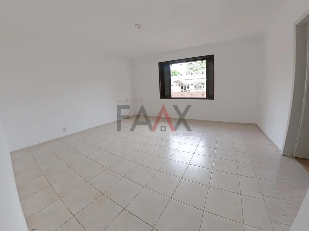 Casa, 2 quartos, 241 m² - Foto 4