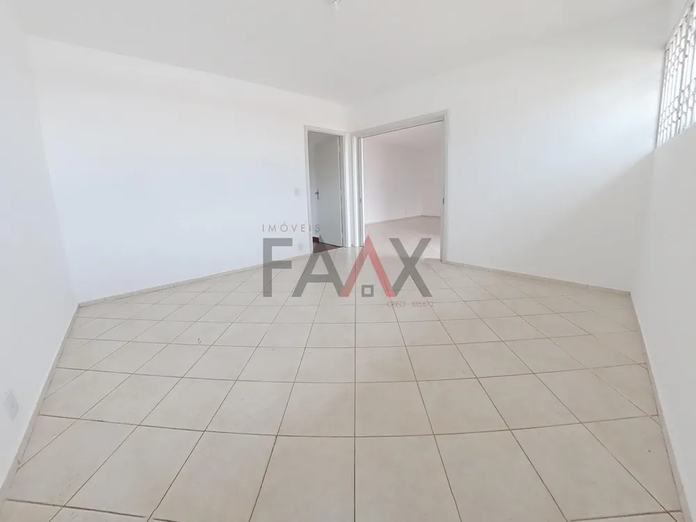 Casa, 2 quartos, 241 m² - Foto 12