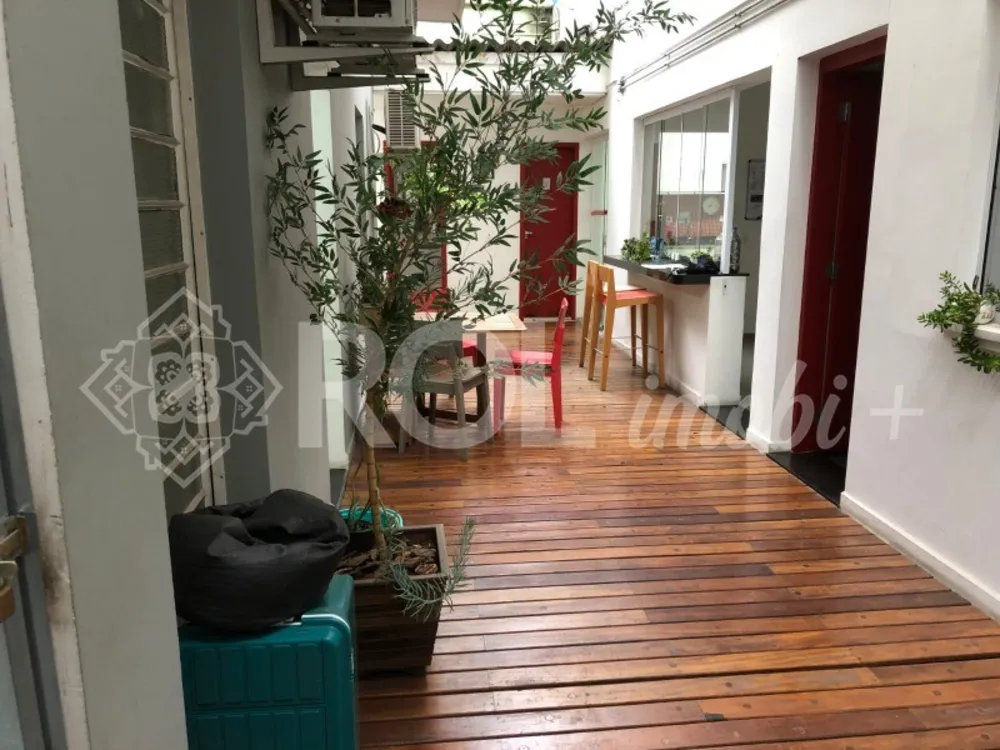 Prédio Inteiro, 300 m² - Foto 1