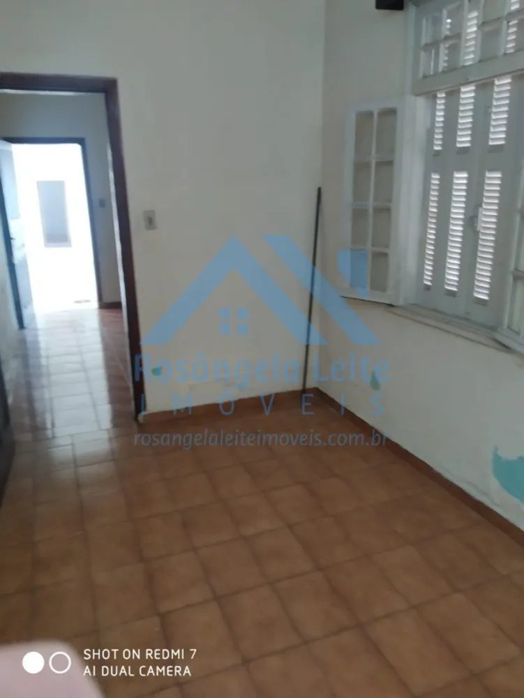Casa, 3 quartos, 211 m² - Foto 1