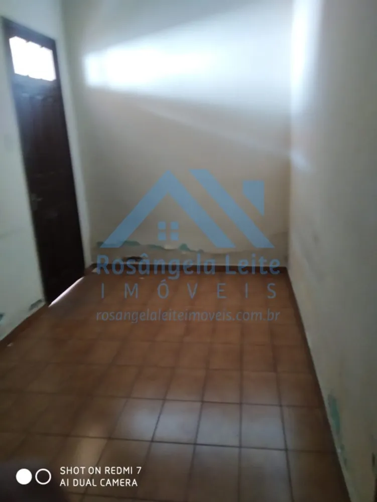 Casa, 3 quartos, 211 m² - Foto 2
