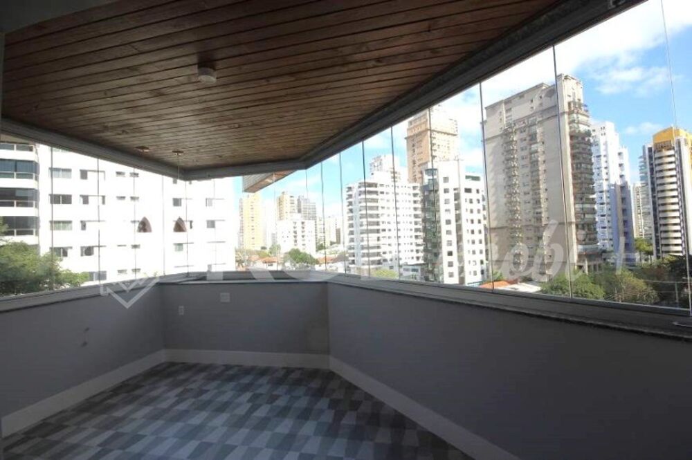 Apartamento, 3 quartos, 244 m² - Foto 1