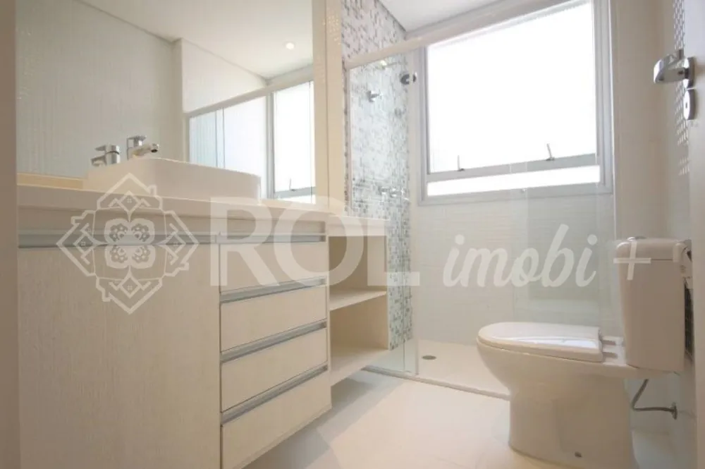Apartamento, 3 quartos, 244 m² - Foto 8