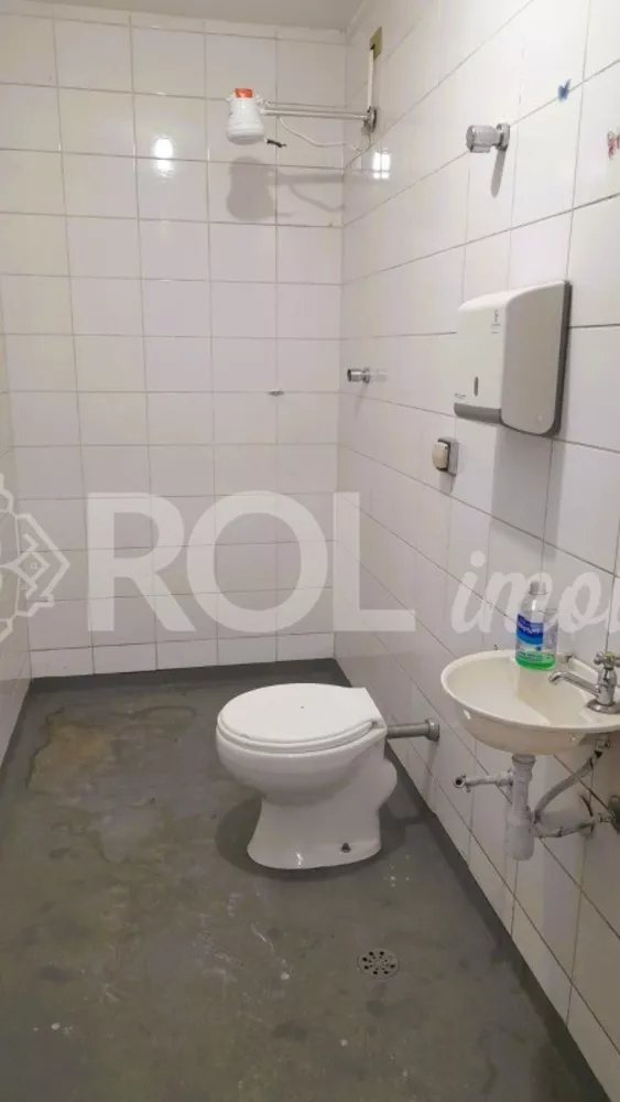 Prédio Inteiro para alugar com 3 quartos, 600m² - Foto 7