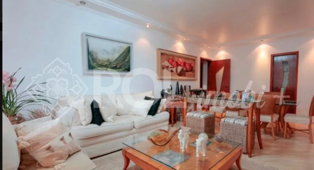 Apartamento, 3 quartos, 200 m² - Foto 1