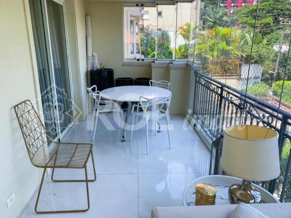 Apartamento, 3 quartos, 292 m² - Foto 1