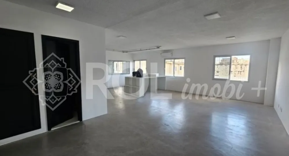 Sala-Conjunto, 200 m² - Foto 1