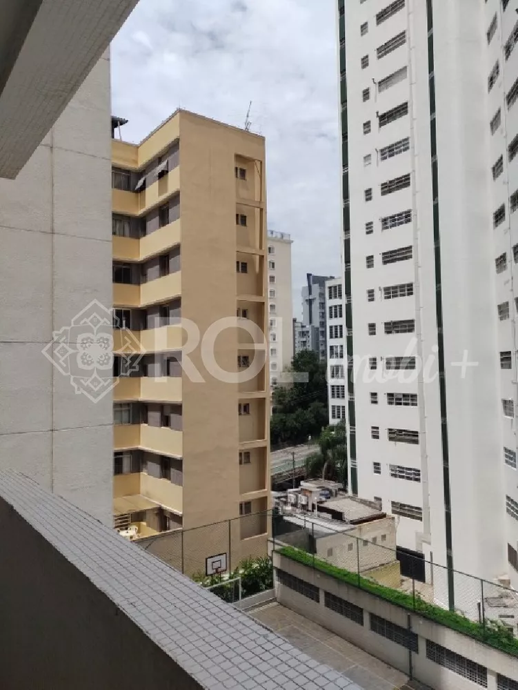 Apartamento à venda com 3 quartos, 122m² - Foto 6