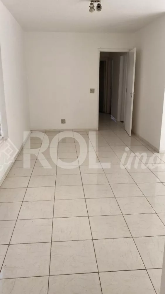 Apartamento para alugar com 4 quartos, 157m² - Foto 3