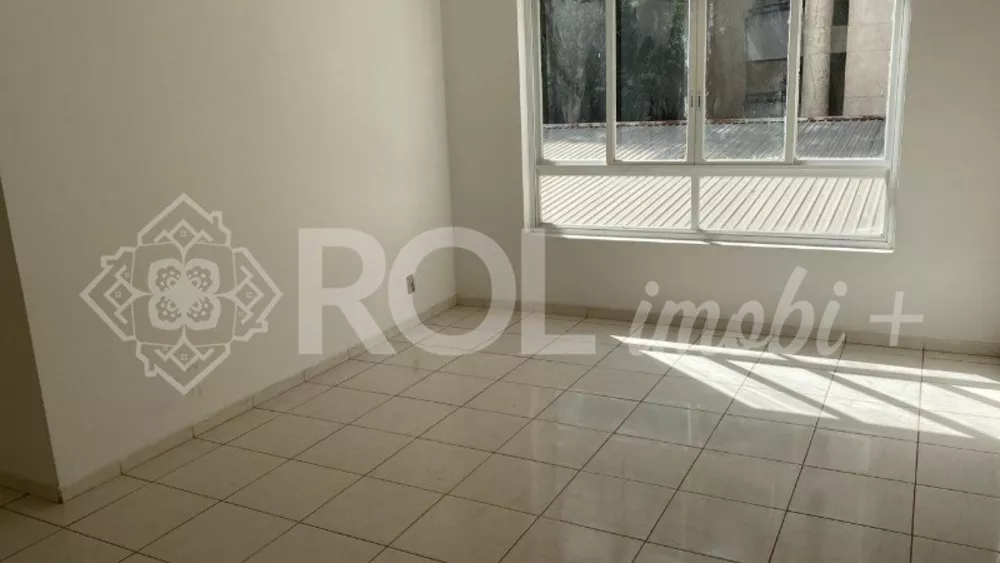 Apartamento para alugar com 4 quartos, 157m² - Foto 1