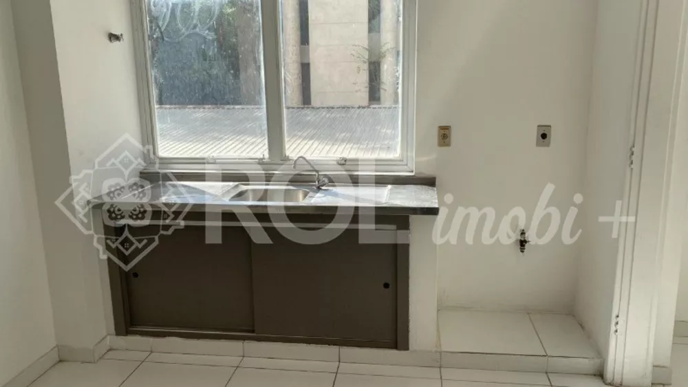 Apartamento para alugar com 4 quartos, 157m² - Foto 11