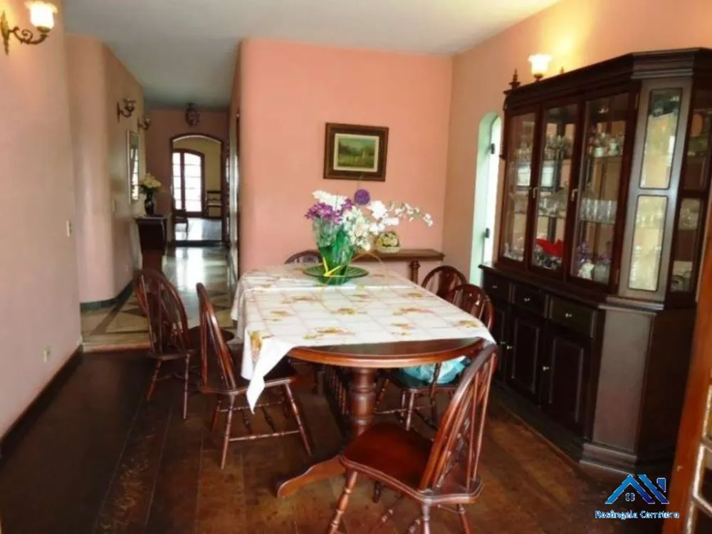 Casa, 3 quartos, 303 m² - Foto 2