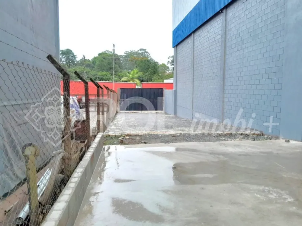 Depósito-Galpão, 2000 m² - Foto 1