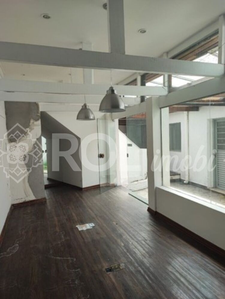 Prédio Inteiro, 320 m² - Foto 1