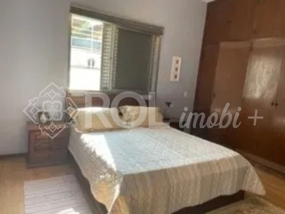 Casa, 4 quartos, 250 m² - Foto 1