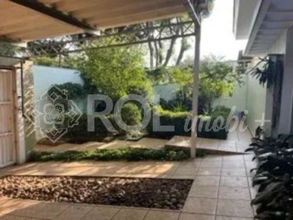 Casa, 4 quartos, 250 m² - Foto 4