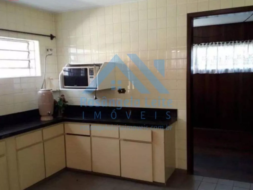 Casa, 4 quartos, 402 m² - Foto 1