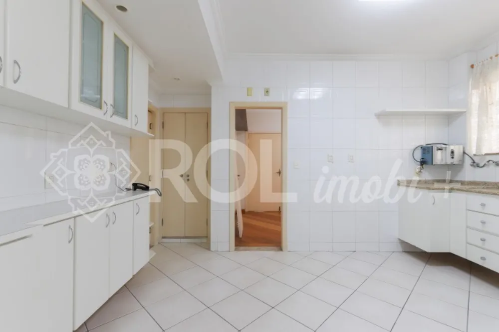 Apartamento, 3 quartos, 229 m² - Foto 3