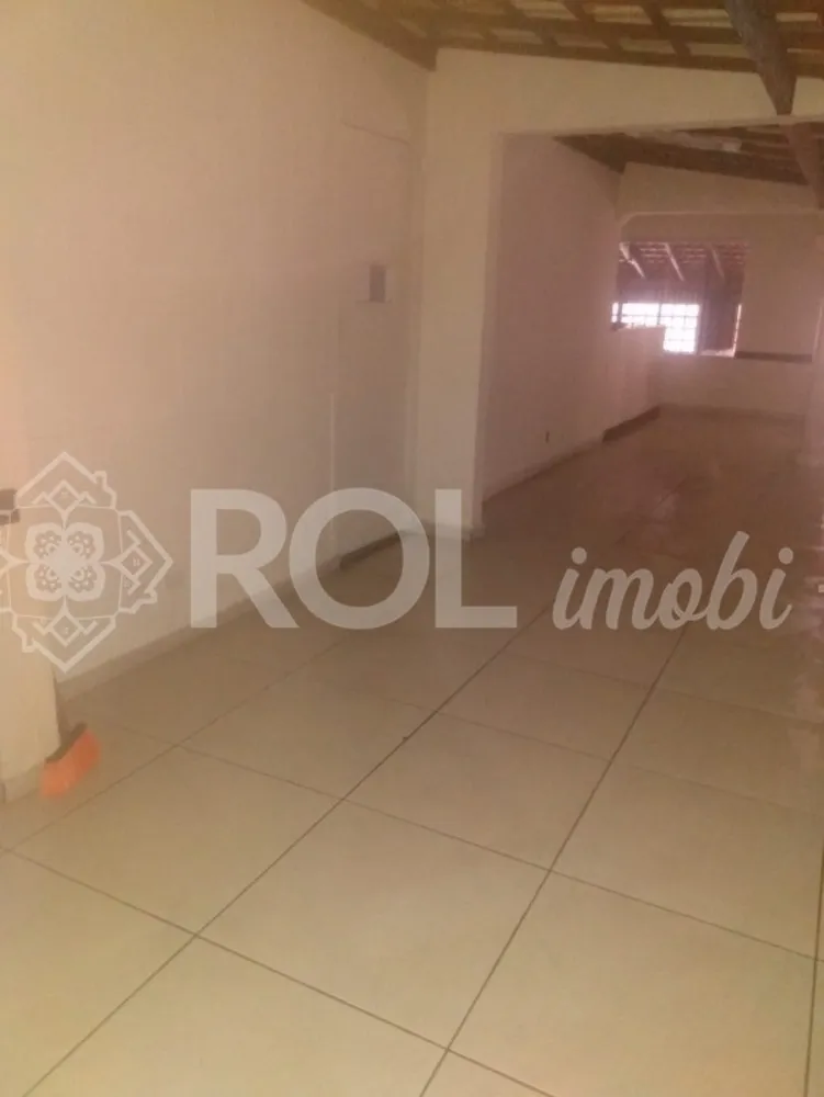 Casa, 4 quartos, 300 m² - Foto 2