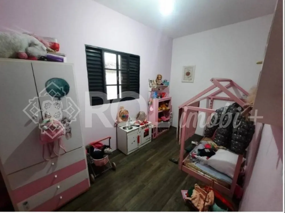 Casa, 3 quartos, 181 m² - Foto 1