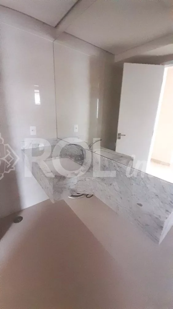 Apartamento à venda com 3 quartos, 98m² - Foto 11