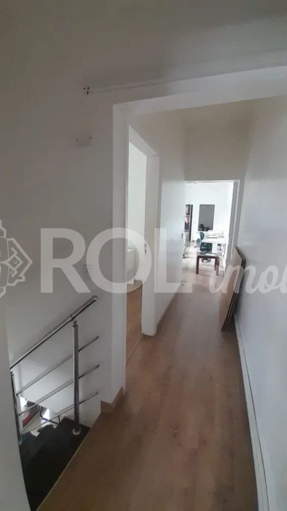 Casa, 3 quartos, 180 m² - Foto 2