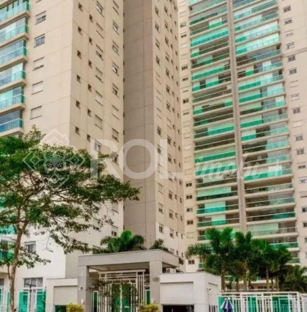 Apartamento à venda com 3 quartos, 157m² - Foto 2