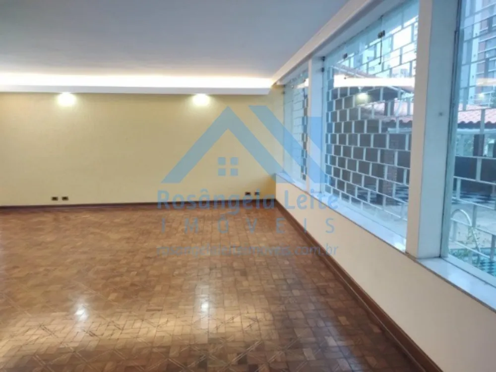 Casa, 4 quartos, 250 m² - Foto 8