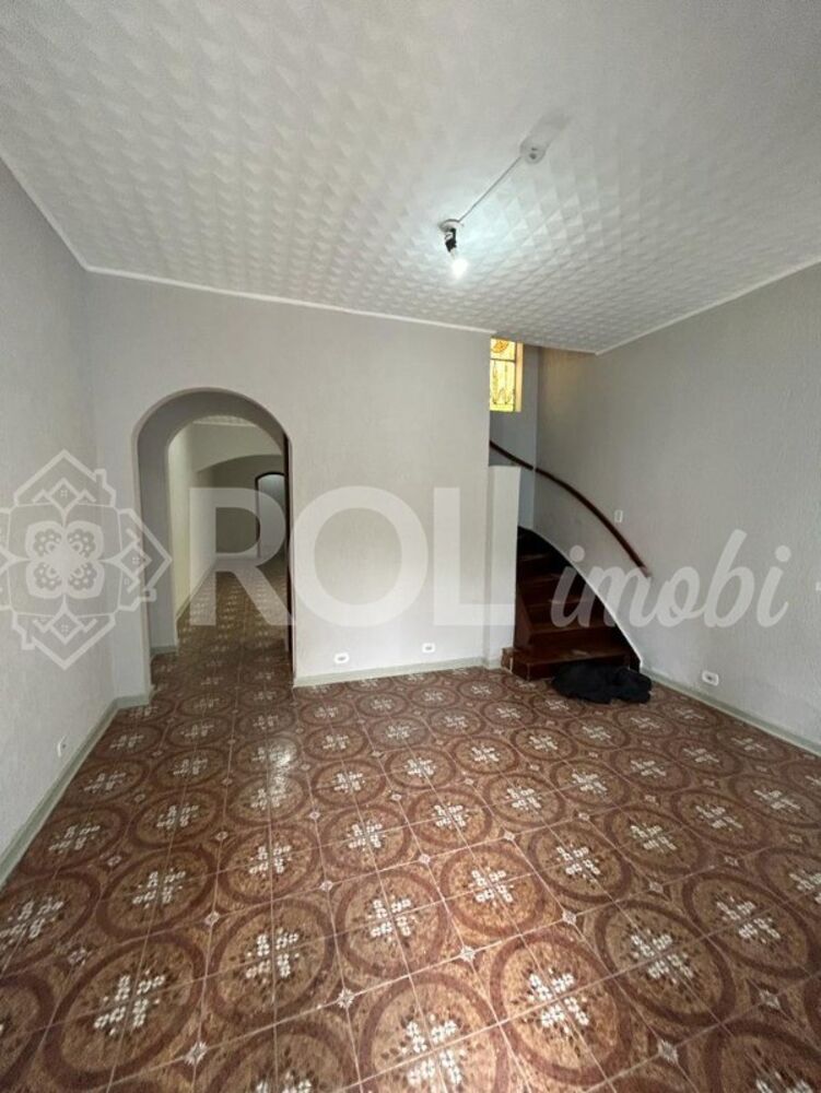 Casa à venda e aluguel com 6 quartos, 260m² - Foto 3