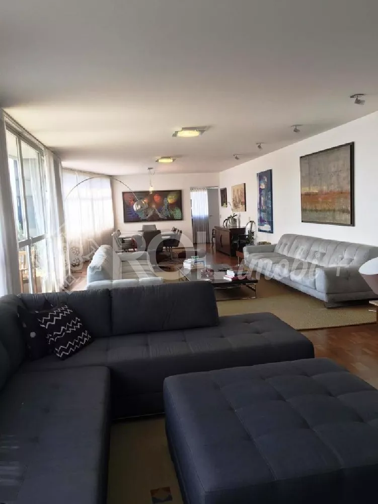 Apartamento à venda com 4 quartos, 300m² - Foto 1