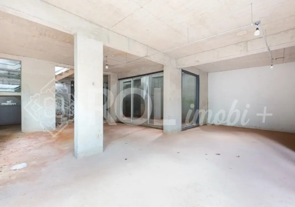 Loja-Salão, 389 m² - Foto 1
