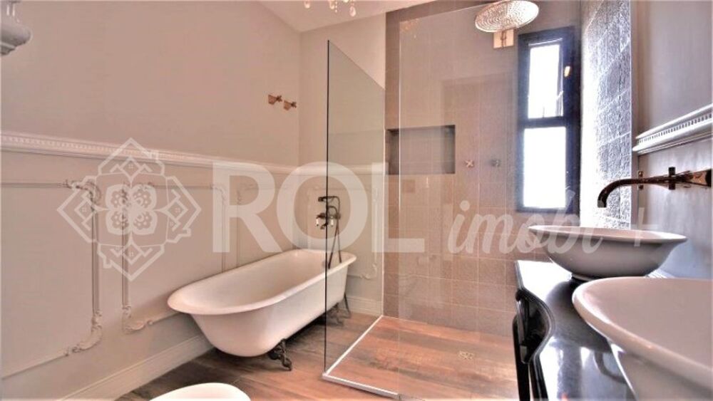 Cobertura à venda e aluguel com 3 quartos, 250m² - Foto 15