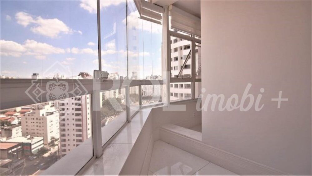 Cobertura à venda e aluguel com 3 quartos, 250m² - Foto 4