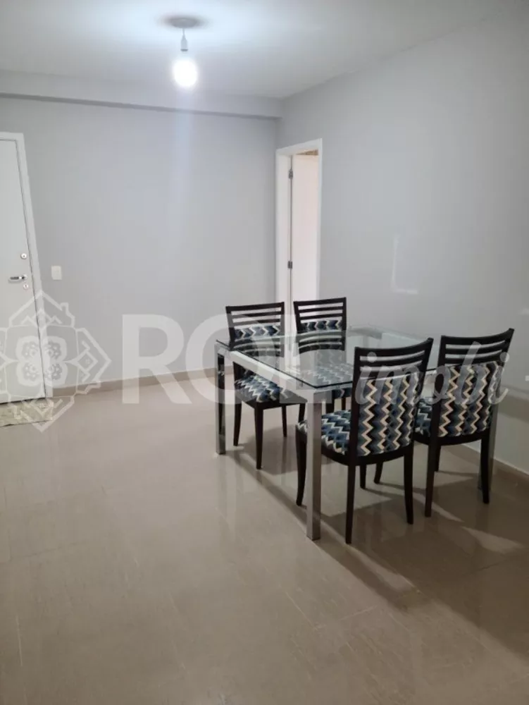 Apartamento à venda com 2 quartos, 66m² - Foto 5