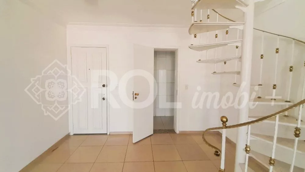 Cobertura para alugar com 3 quartos, 180m² - Foto 11