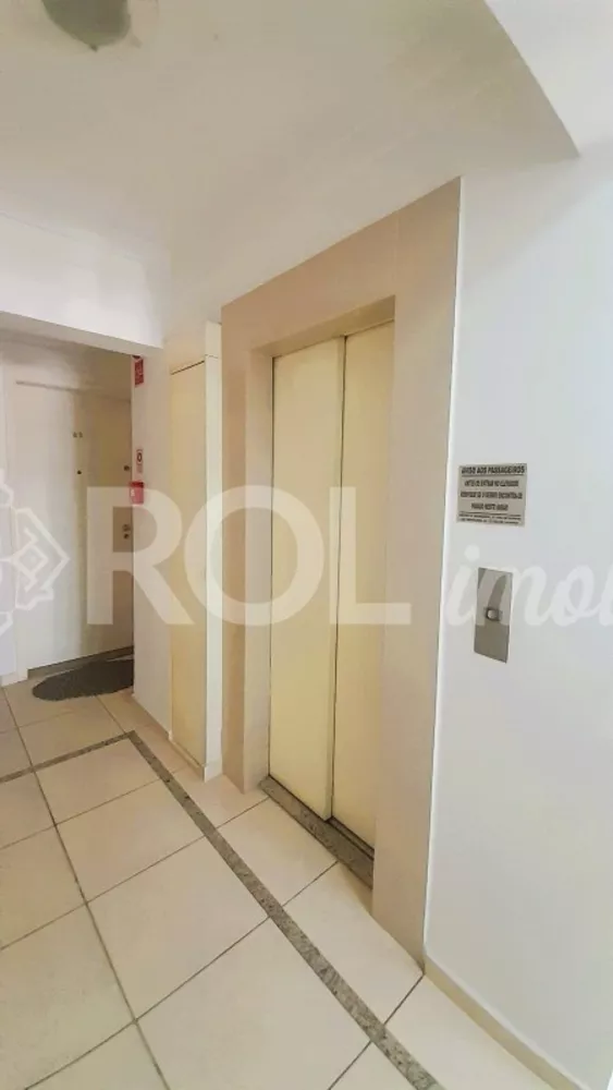 Cobertura para alugar com 3 quartos, 180m² - Foto 12