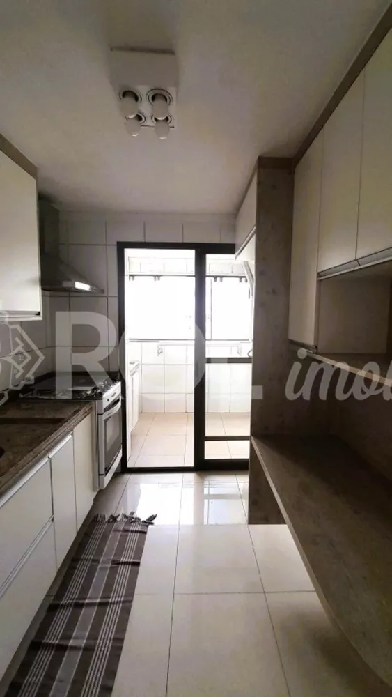 Cobertura para alugar com 3 quartos, 180m² - Foto 29