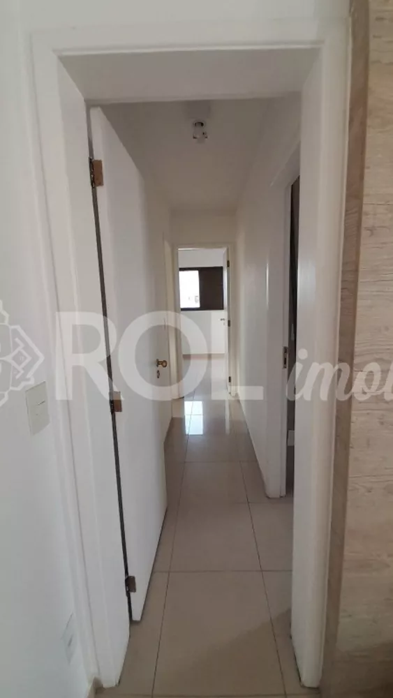 Cobertura para alugar com 3 quartos, 180m² - Foto 24