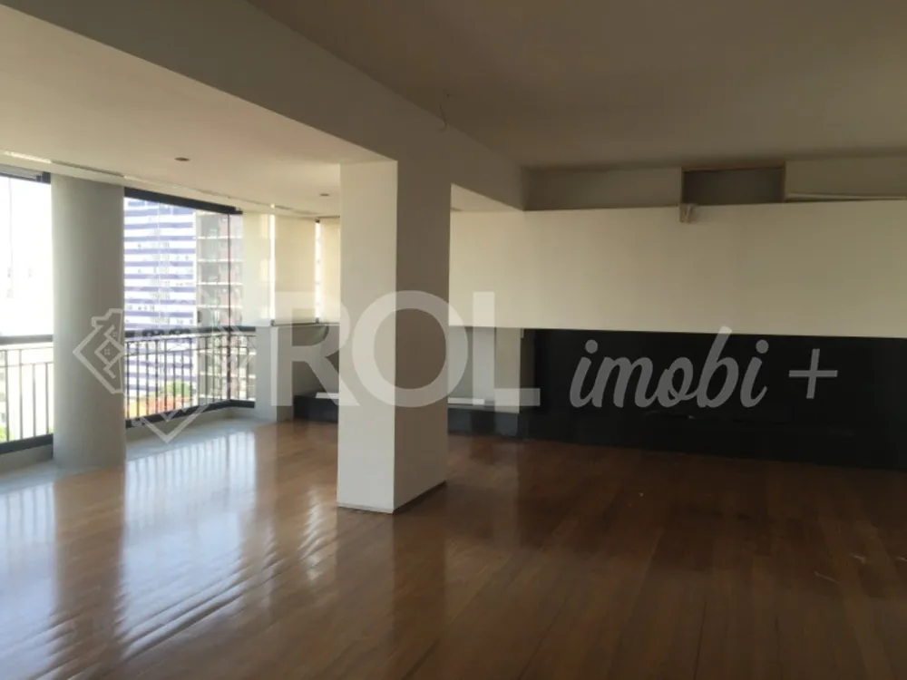 Apartamento, 3 quartos, 215 m² - Foto 2