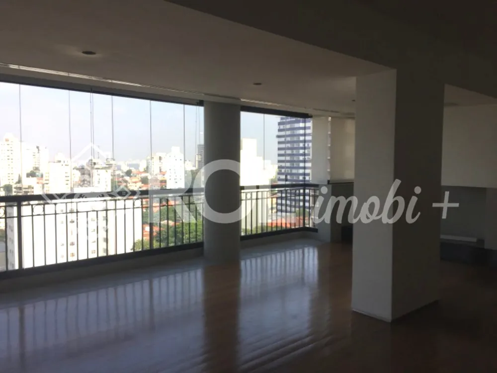 Apartamento, 3 quartos, 215 m² - Foto 1