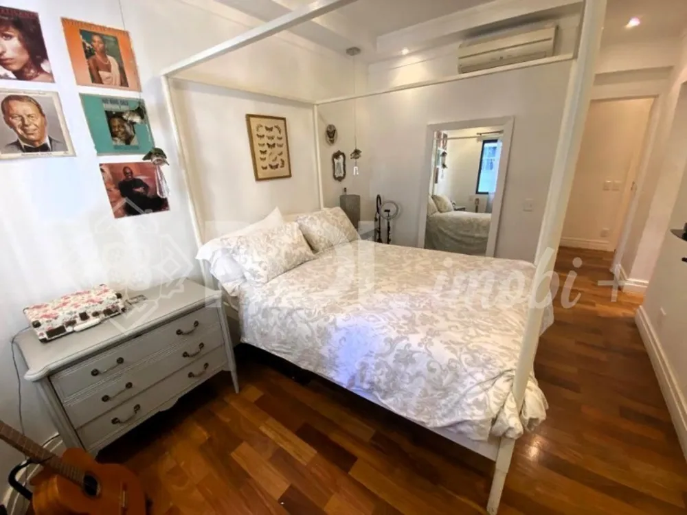 Apartamento, 4 quartos, 246 m² - Foto 1