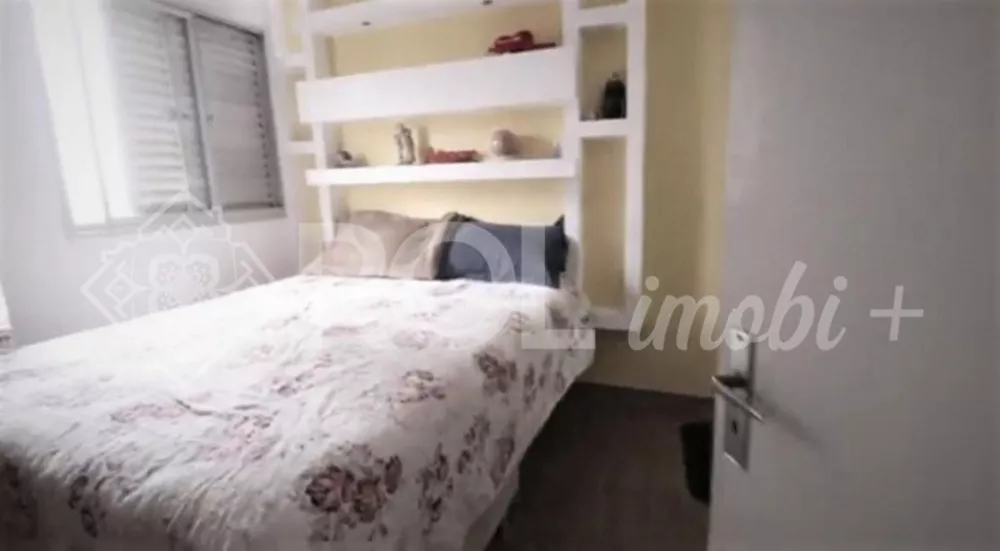 Apartamento à venda com 3 quartos, 80m² - Foto 3